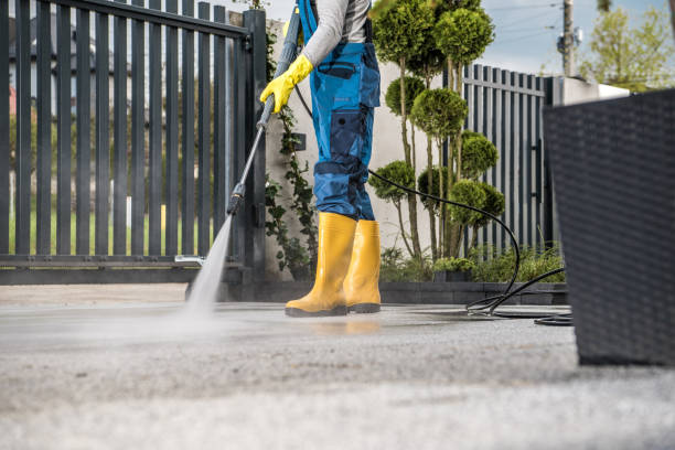 Best Playground Equipment Cleaning  in Menonee, MI